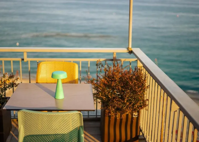 Jolly Roger 3* Pietra Ligure