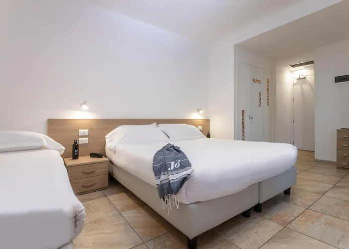 Jolly Roger 3* Pietra Ligure