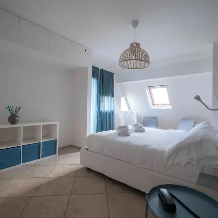 Jolly Roger Otel Pietra Ligure