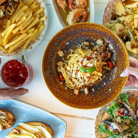 Jolly Roger Hotel Pietra Ligure