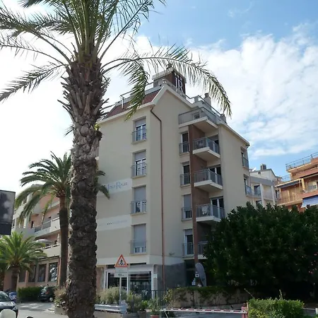 Otel Jolly Roger 3*