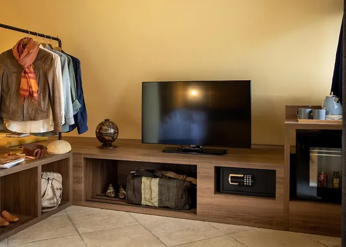 Jolly Roger 3* Pietra Ligure