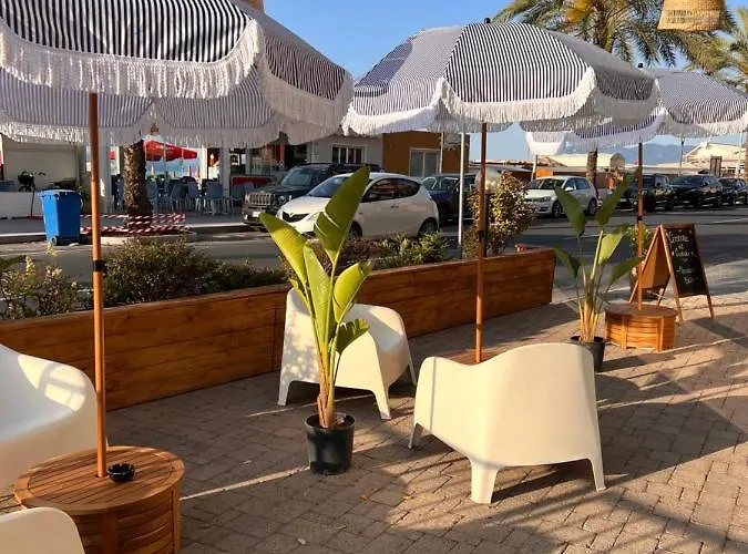 Hotel Jolly Roger Pietra Ligure