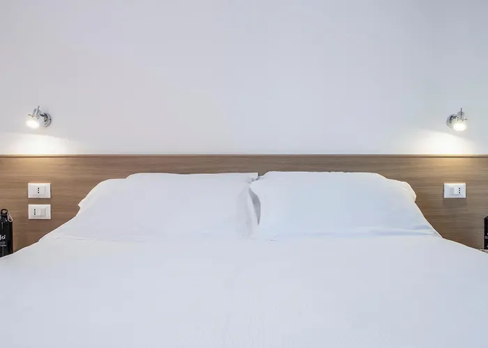 Jolly Roger Hotel Pietra Ligure