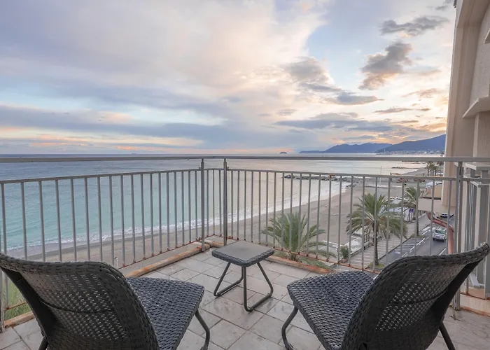 Hotel Jolly Roger Pietra Ligure